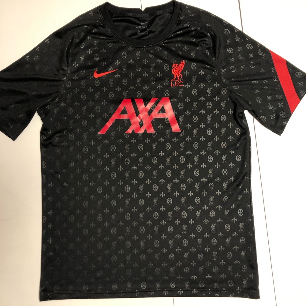 Liverpool 2020 training jersey